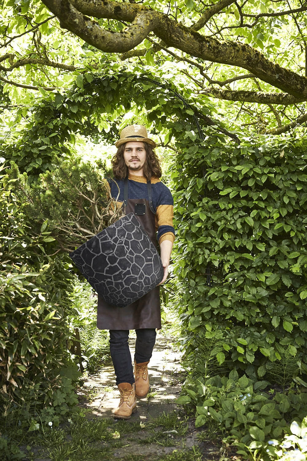 Capi Bloempot Bol Nature Clay NL - D43 X H41cm - Antraciet 4 Capi Bloempot Bol Nature Clay NL - D43 X H41cm - Antraciet - Afbeelding 2